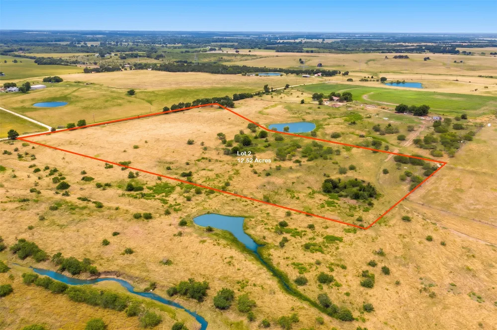 1854 County Road 104 Buckholts, TX 76518