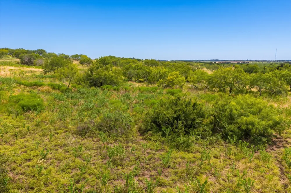 1854 County Road 104 Buckholts, TX 76518