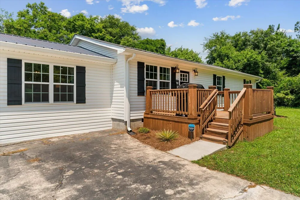 548 Corinth Road NE Resaca, GA 30735