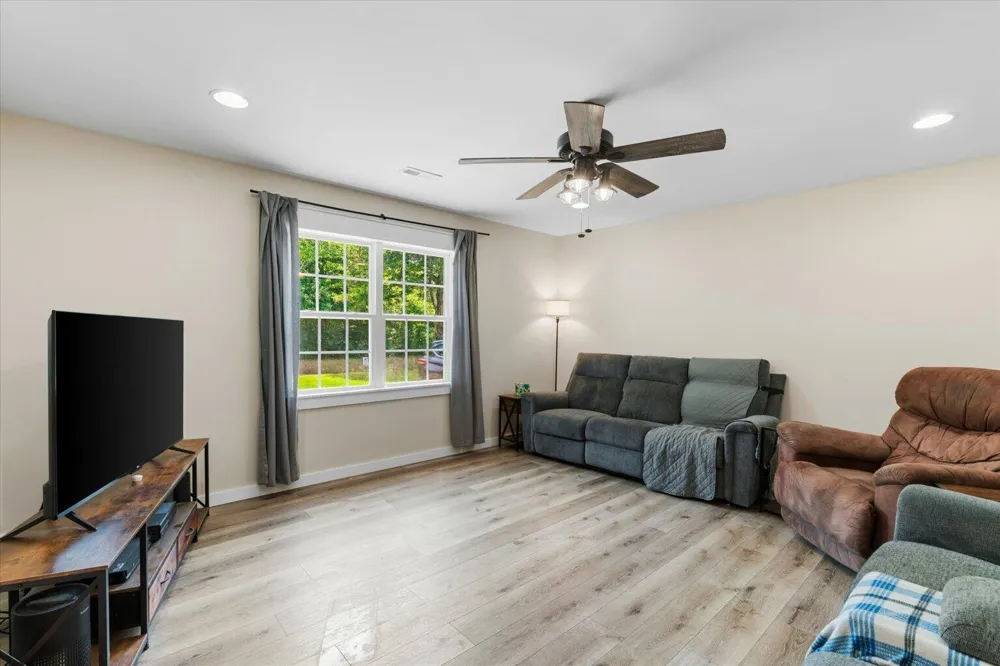 548 Corinth Road NE Resaca, GA 30735