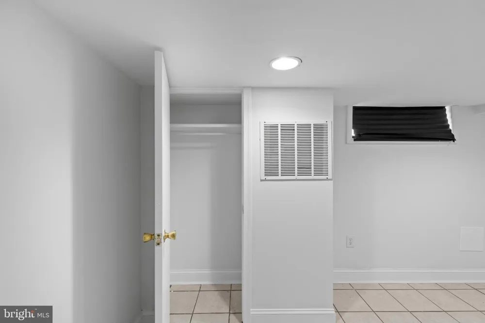 2319 JEFFERSON STREET Baltimore, MD 21205