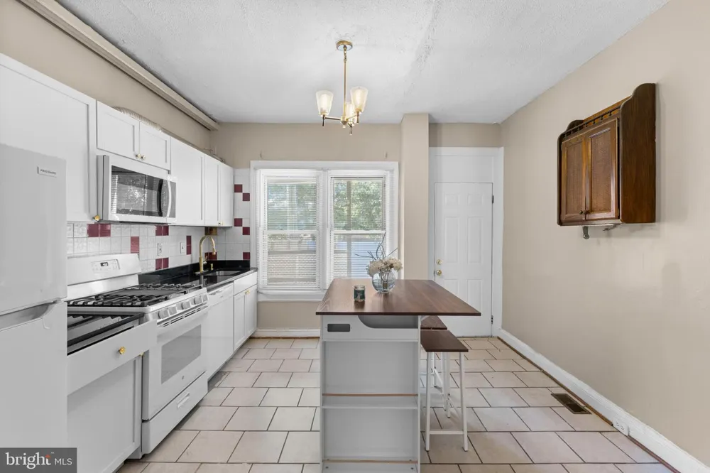 2319 JEFFERSON STREET Baltimore, MD 21205