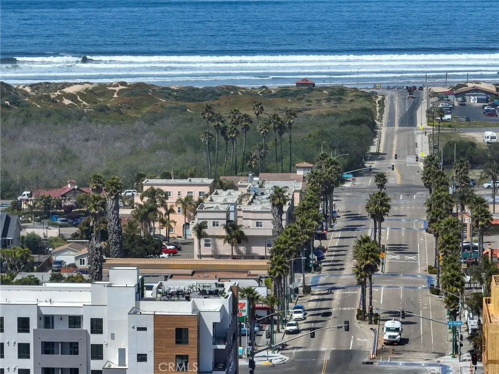 402 W Grand Avenue #407 Grover Beach, CA 93433