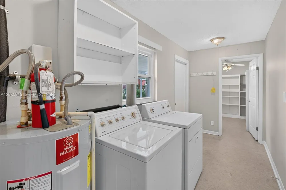 1944 SW 48th Avenue Gainesville, FL 32608