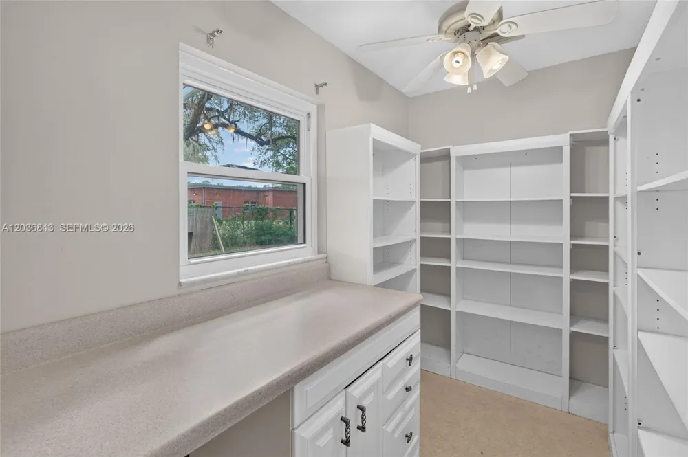 1944 SW 48th Avenue Gainesville, FL 32608