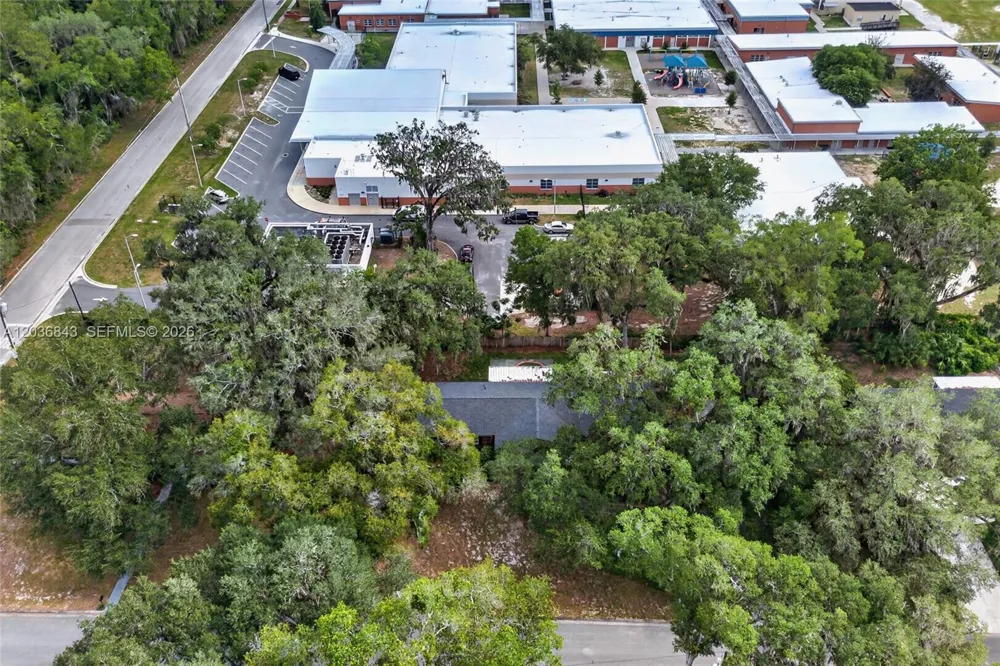 1944 SW 48th Avenue Gainesville, FL 32608