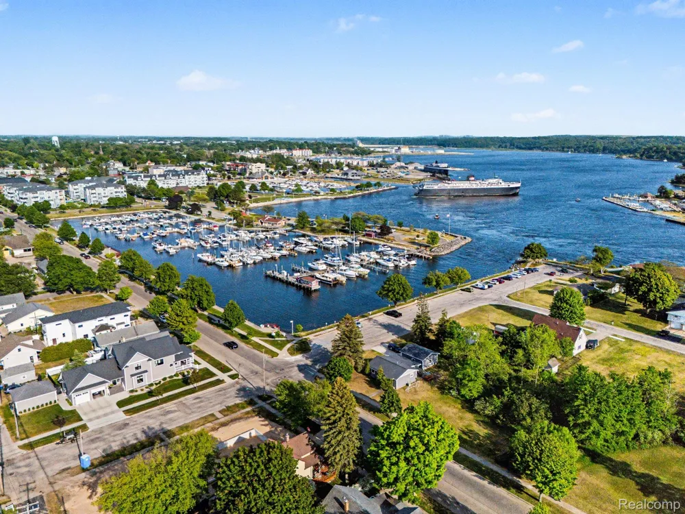 701 W Loomis Street Ludington City, MI 49431