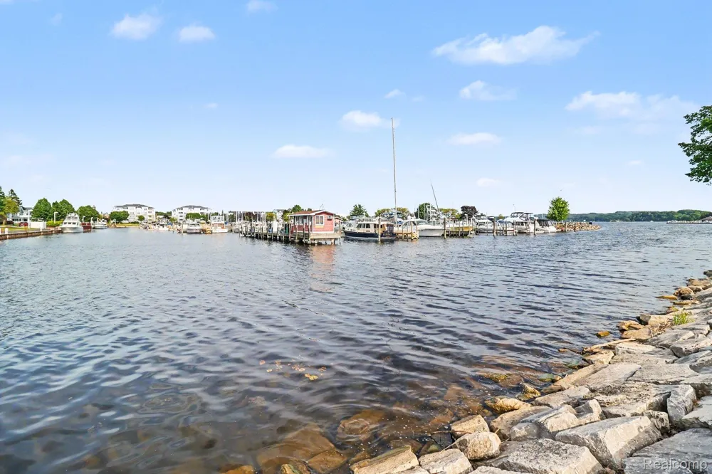 701 W Loomis Street Ludington City, MI 49431