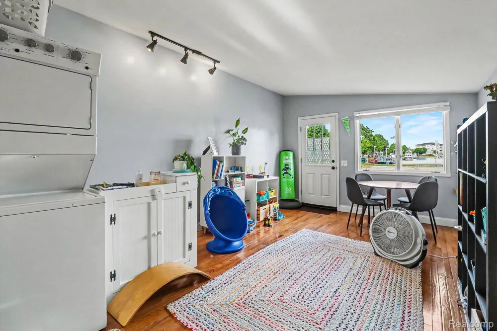 701 W Loomis Street Ludington City, MI 49431