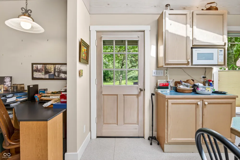 1021 Combs Road Nashville, IN 47448