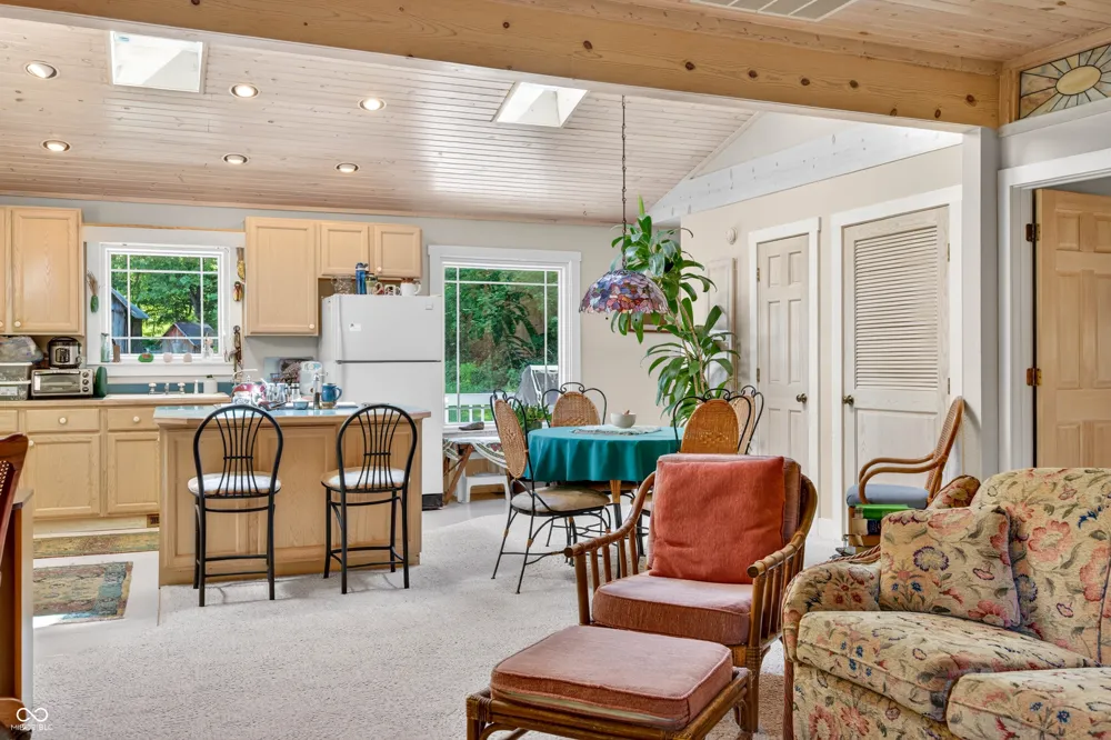 1021 Combs Road Nashville, IN 47448