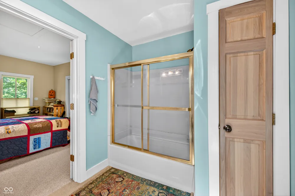 1021 Combs Road Nashville, IN 47448
