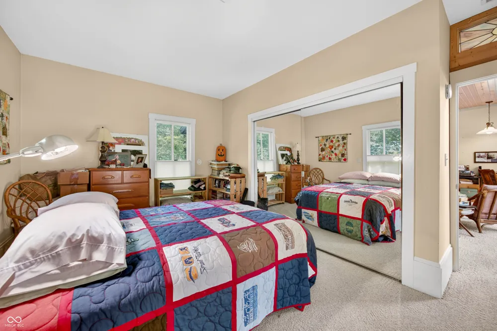 1021 Combs Road Nashville, IN 47448