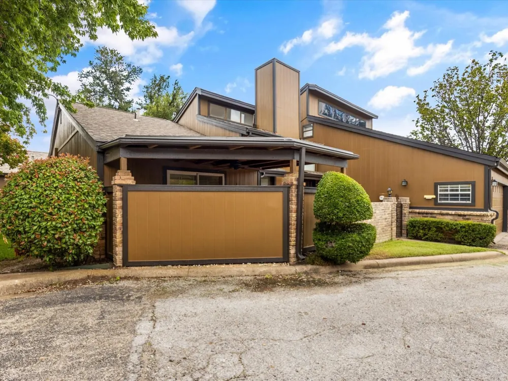 5522 Willow Circle Fort Worth, TX 76112