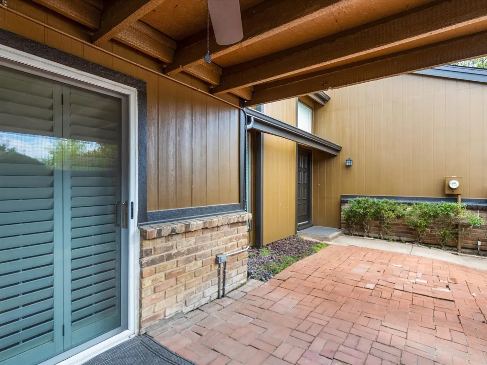 5522 Willow Circle Fort Worth, TX 76112