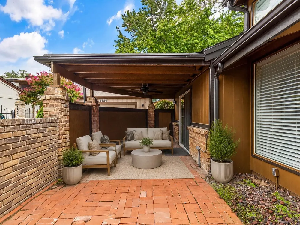5522 Willow Circle Fort Worth, TX 76112