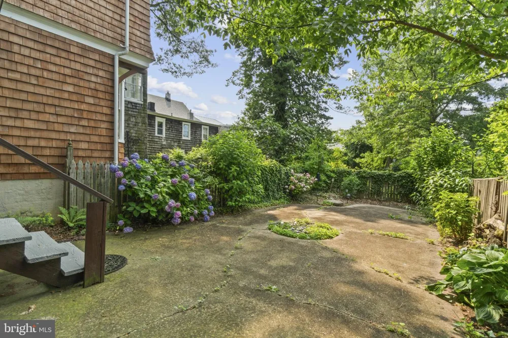 111 CONDUIT STREET Annapolis, MD 21401
