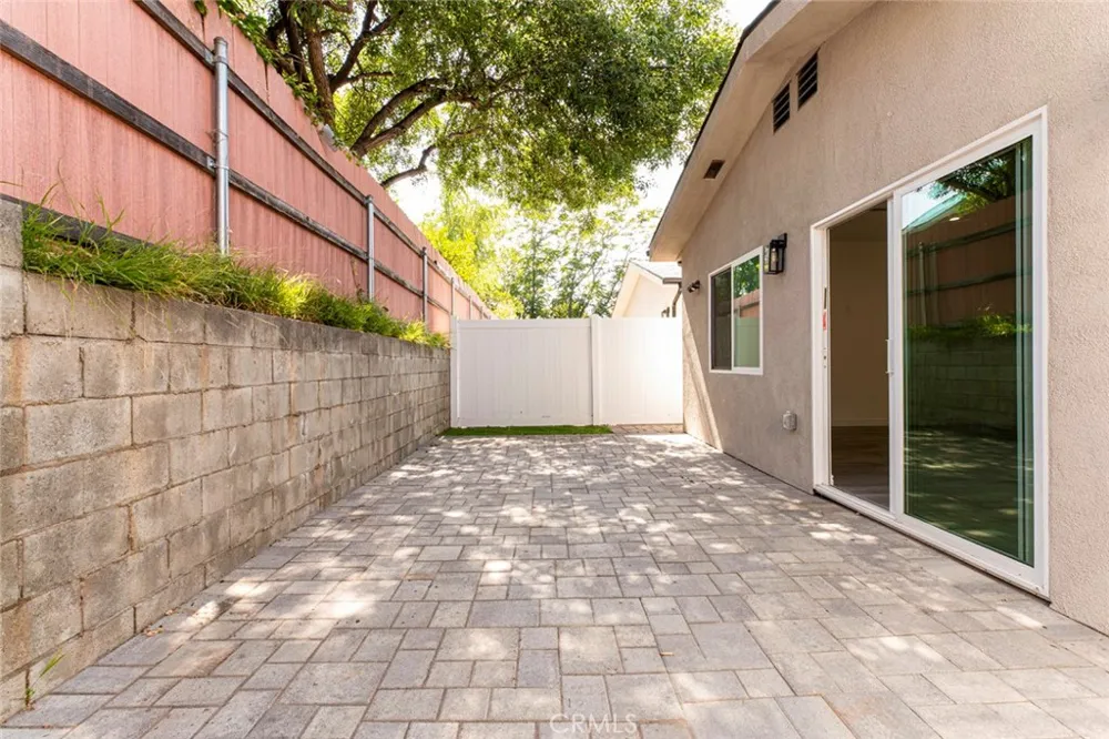 7858 Kyle Sunland, CA 91040