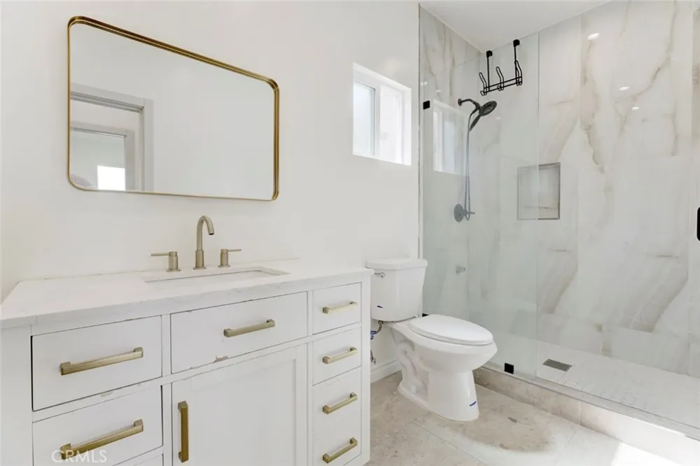 7858 Kyle Sunland, CA 91040