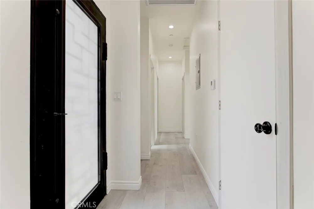 7858 Kyle Sunland, CA 91040