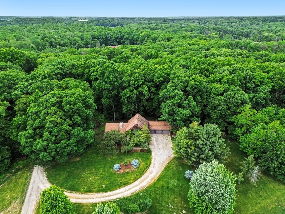 4410 Earhart Road Ann Arbor Charter Township, MI 48105