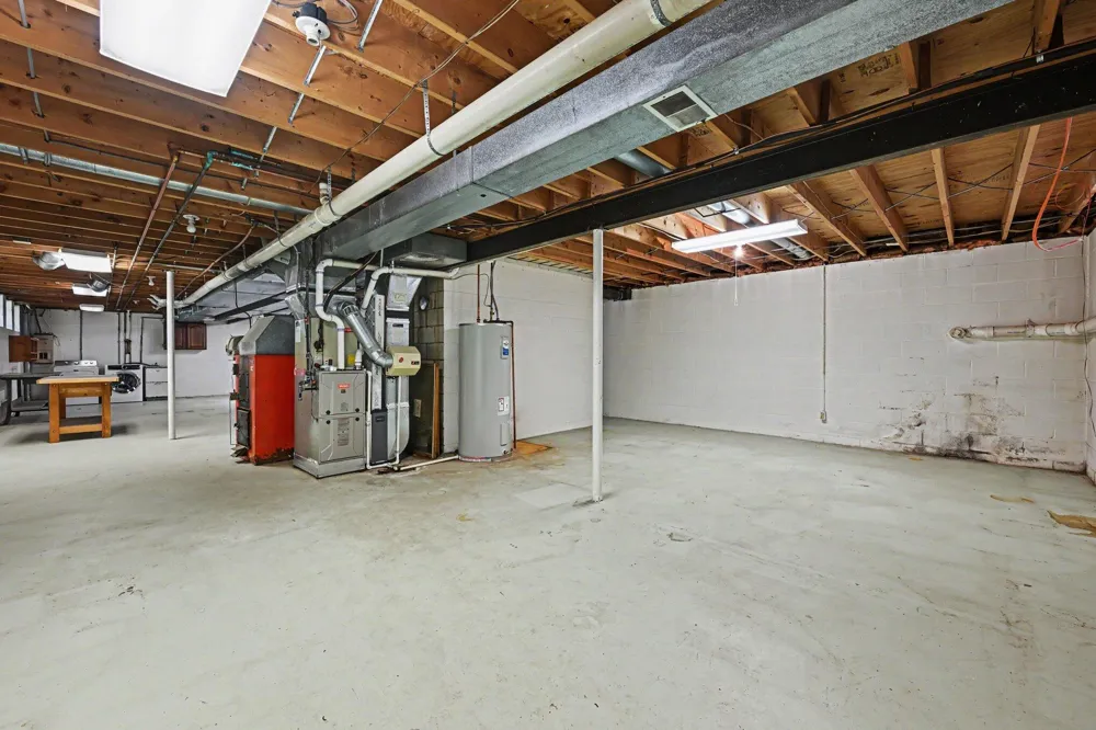 4410 Earhart Road Ann Arbor Charter Township, MI 48105