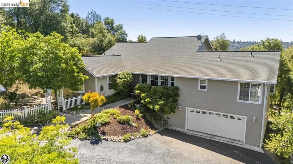20883 Lynn Lane Sonora, CA 95370