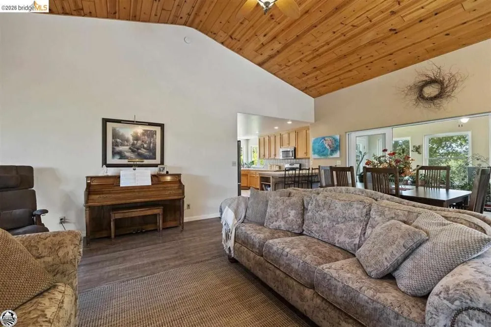 20883 Lynn Lane Sonora, CA 95370