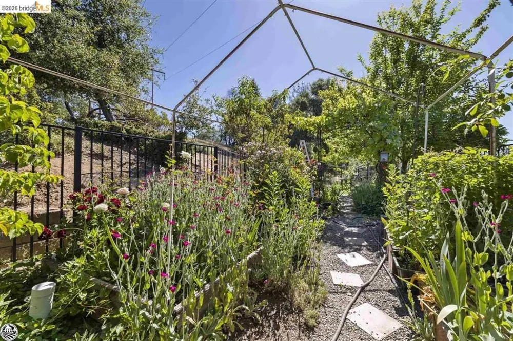 20883 Lynn Lane Sonora, CA 95370