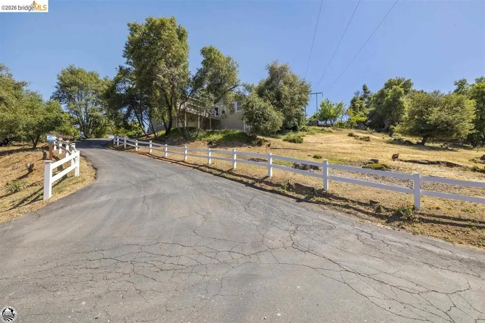 20883 Lynn Lane Sonora, CA 95370