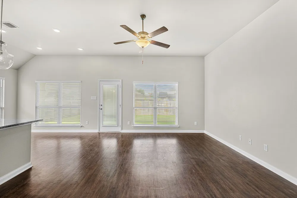 5338 Lancaster Drive Belton, TX 76513