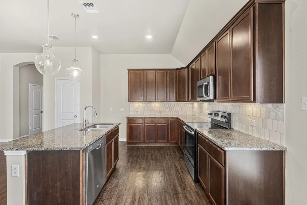5338 Lancaster Drive Belton, TX 76513