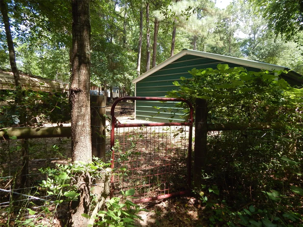 8909 FM 1795 Big Sandy, TX 75755