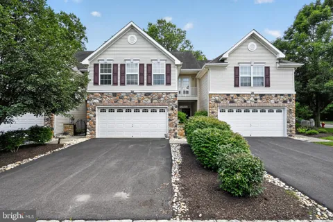 28 SUTTON COURT