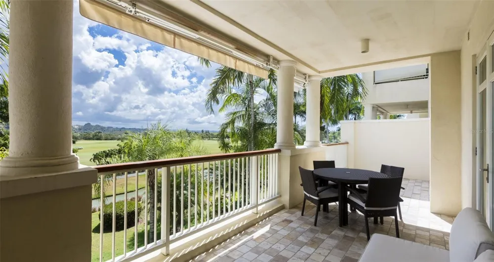 500 PLANTATION DR. #304 Dorado, PR 00646