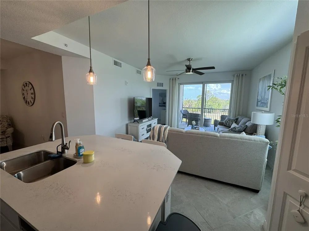12240 WELLEN GOLF STREET #208 Venice, FL 34293