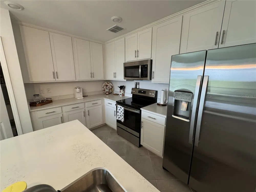 12240 WELLEN GOLF STREET #208 Venice, FL 34293