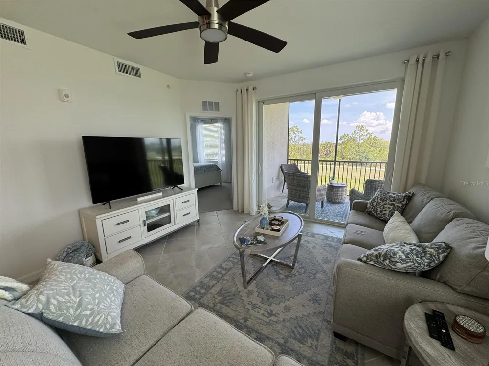 12240 WELLEN GOLF STREET #208 Venice, FL 34293