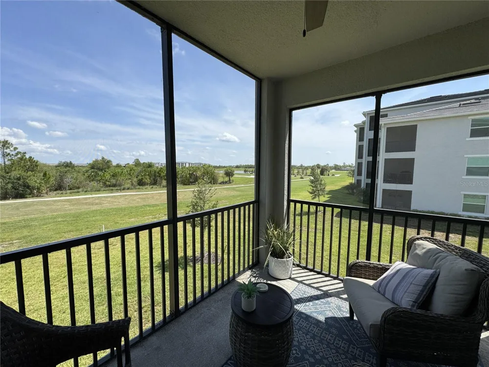12240 WELLEN GOLF STREET #208 Venice, FL 34293