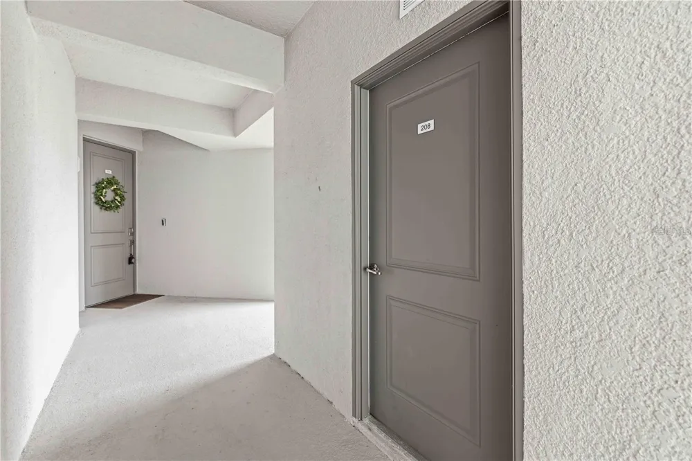 12240 WELLEN GOLF STREET #208 Venice, FL 34293