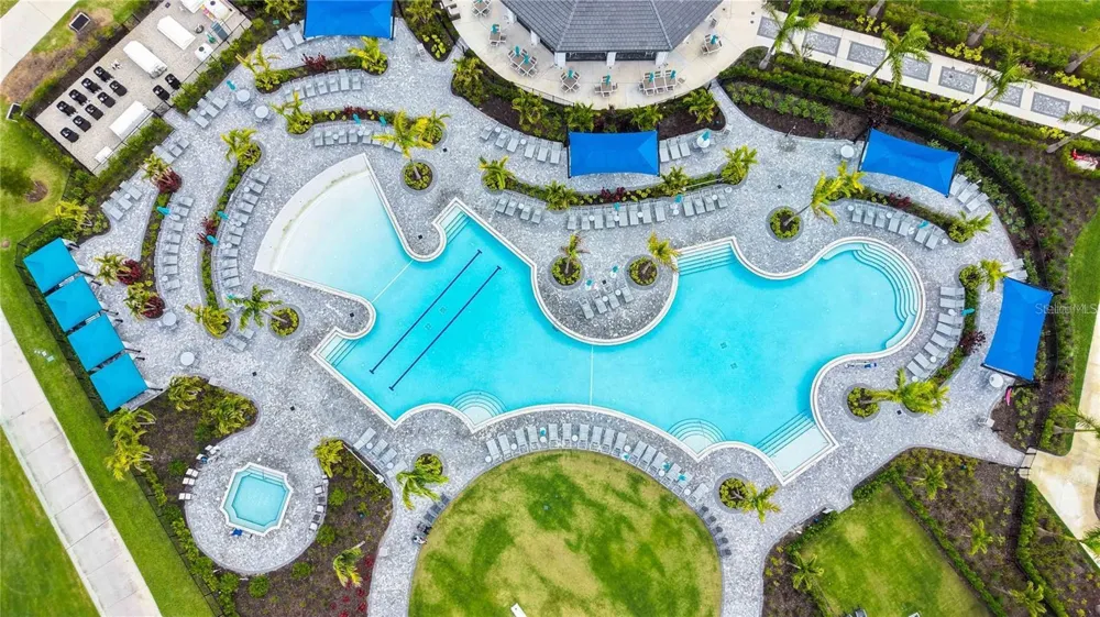 12240 WELLEN GOLF STREET #208 Venice, FL 34293