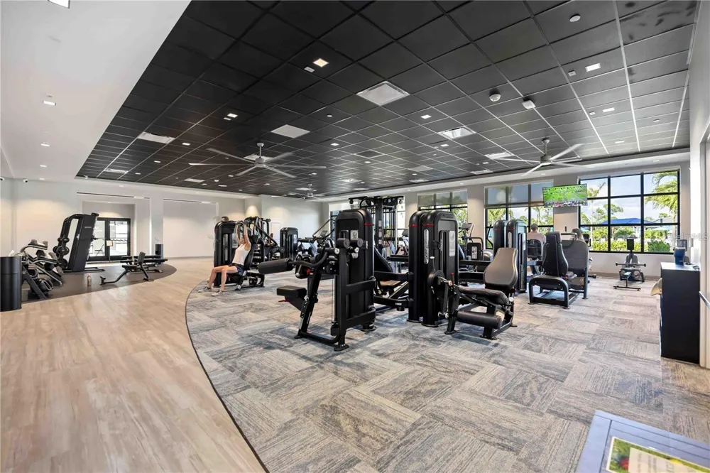 12240 WELLEN GOLF STREET #208 Venice, FL 34293