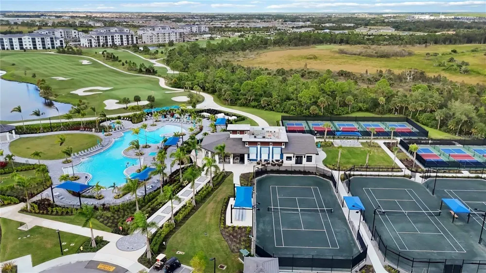 12240 WELLEN GOLF STREET #208 Venice, FL 34293