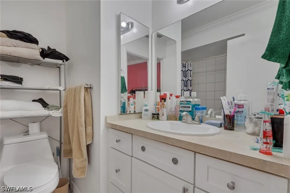 21st Place SW Naples, FL 34116