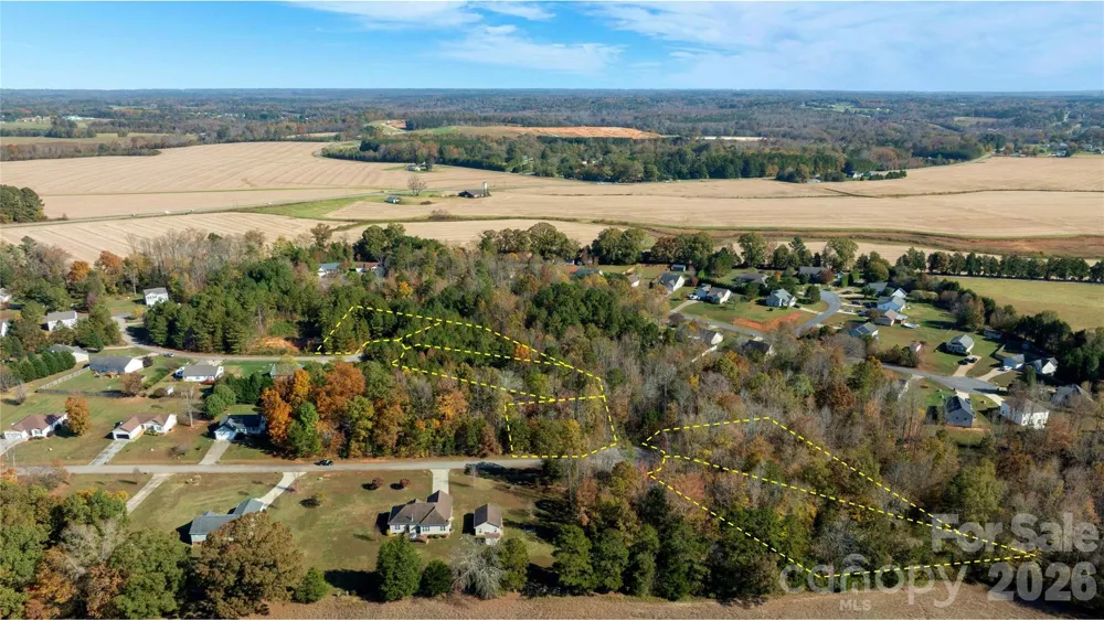 1120 Bearwick Court Woodleaf, NC 27054