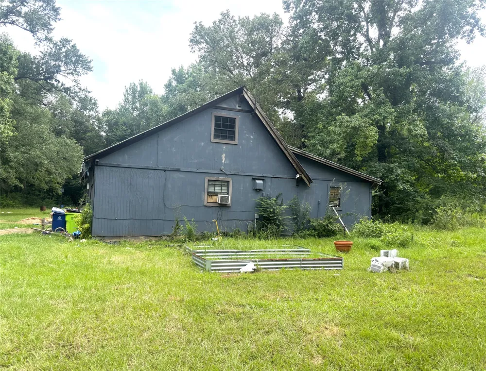 1615 Waskom Elysian Fields Road Waskom, TX 75692
