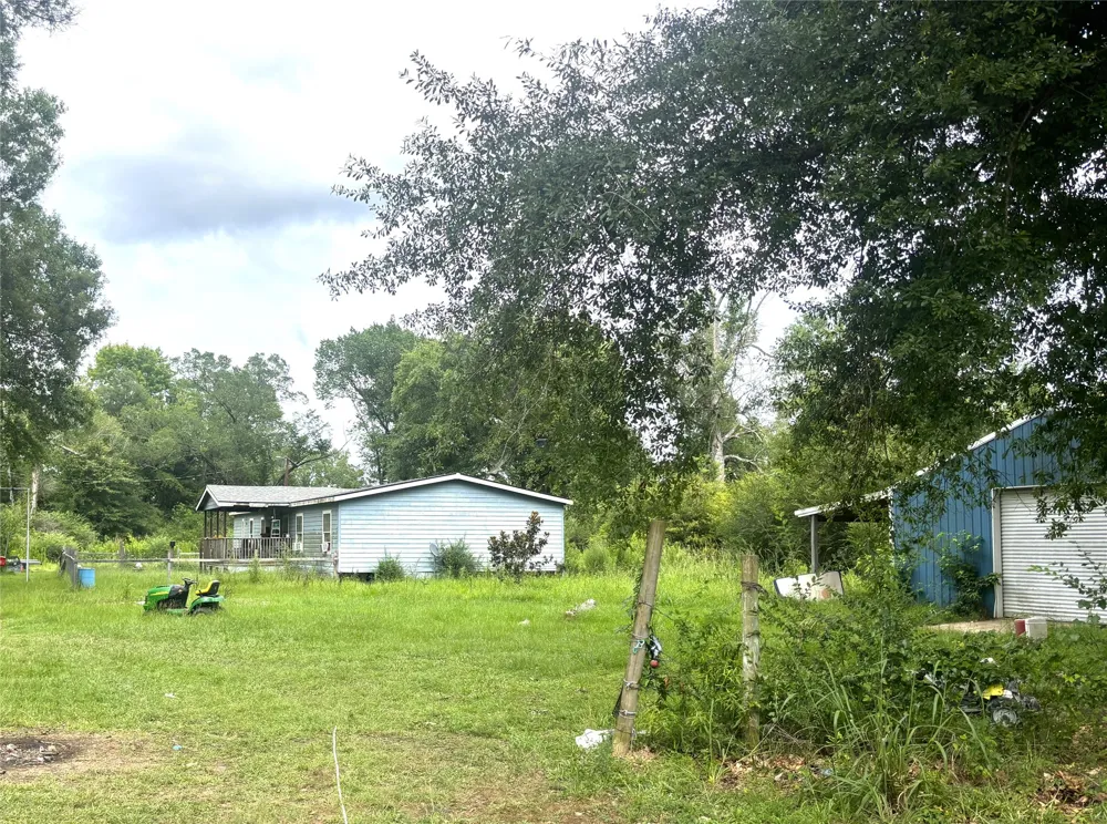 1615 Waskom Elysian Fields Road Waskom, TX 75692