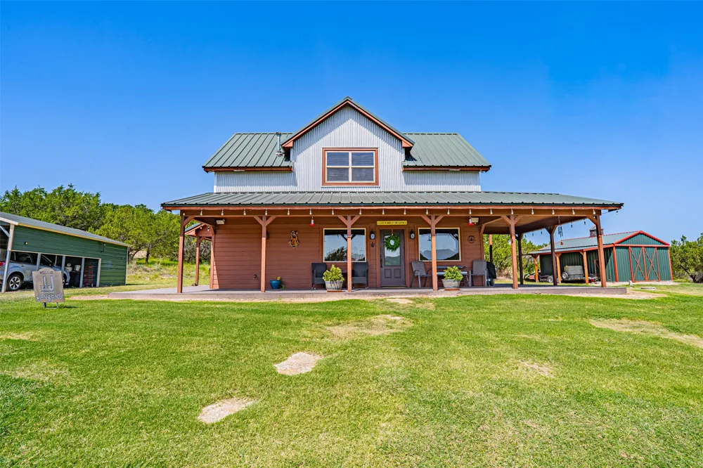 7744 Wd Court Lipan, TX 76462