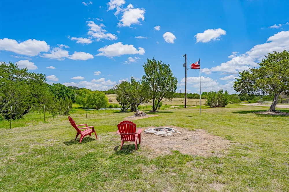 7744 Wd Court Lipan, TX 76462