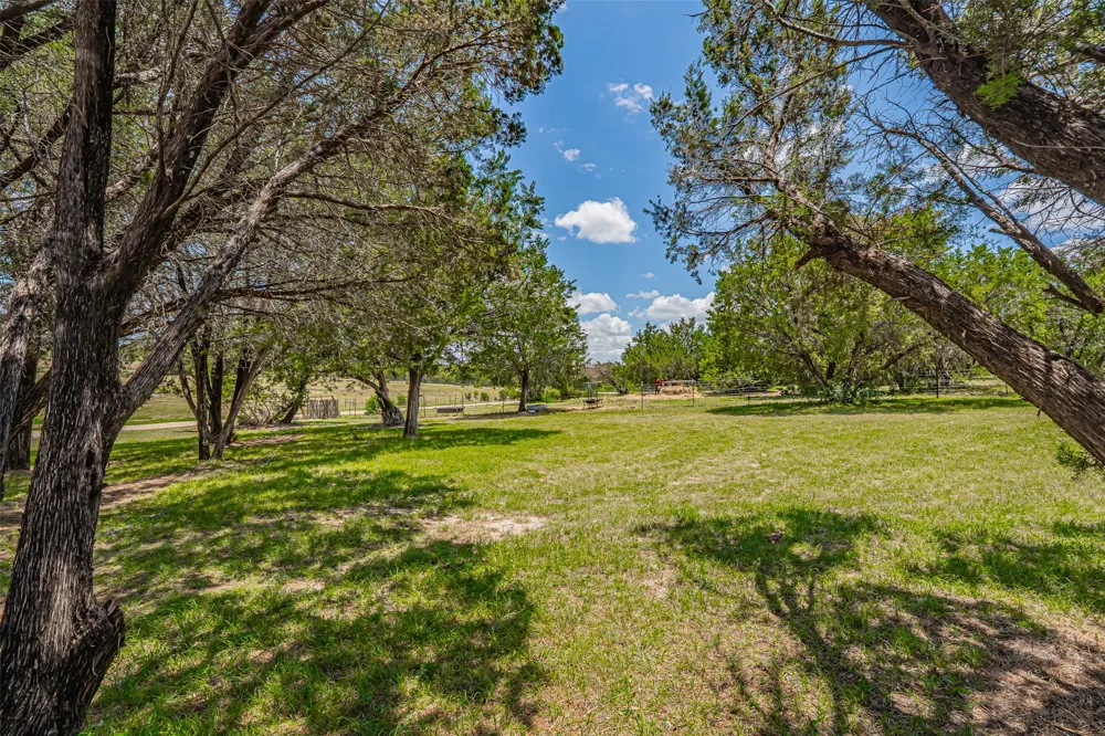 7744 Wd Court Lipan, TX 76462